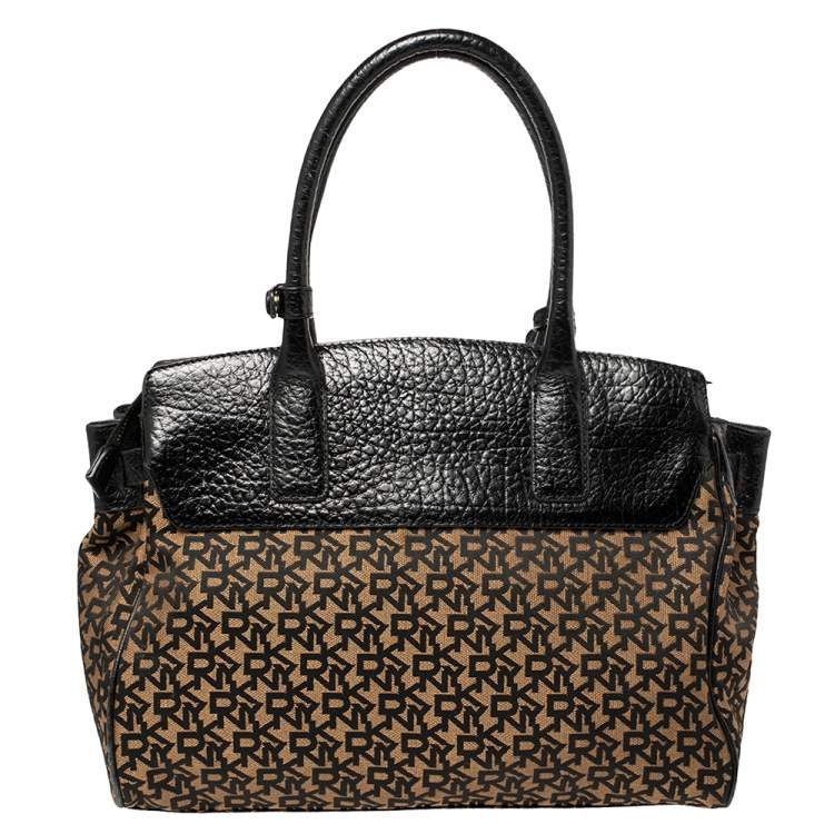 Pre Owned Dkny Black/Brown Signature Canvas and Leather Padlock Tote