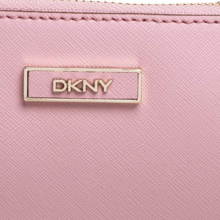 Pre Owned Dkny Pink Leather Bryant Park Chain Crossbody Bag  