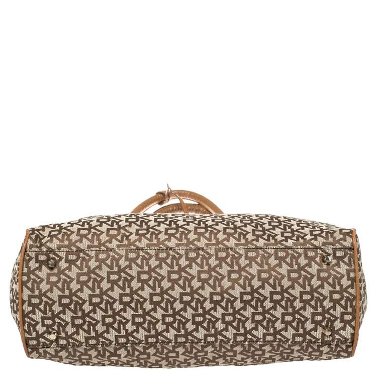 Pre Owned Dkny Beige/Brown Signature Canvas and Leather Heritage Lock Tote