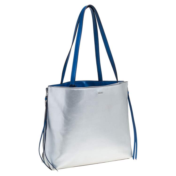 Pre Owned Dkny Silver/Blue Leather Side Zip Reversible Tote