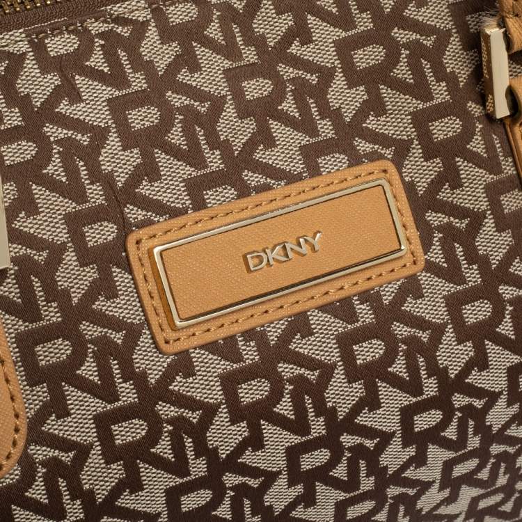 Pre Owned DKNY Beige/Tan Signature Canvas and Leather Boston Bag