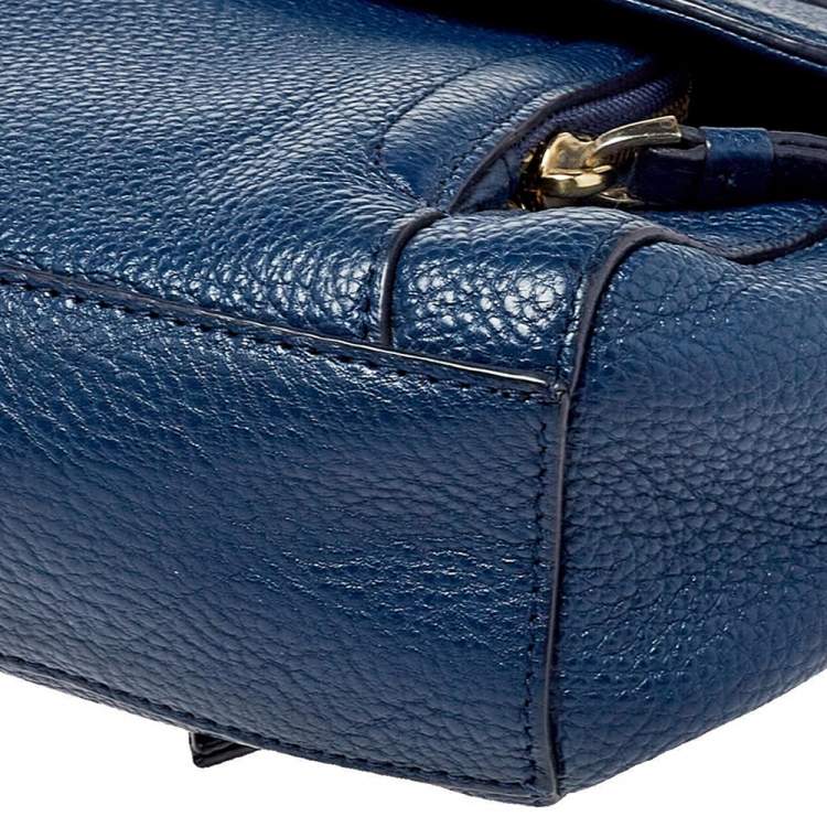 Pre Owned Dkny Blue Leather Flap Crossbody Bag