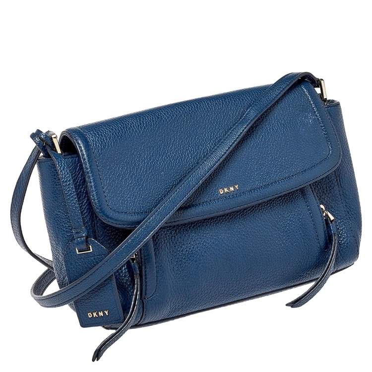 Pre Owned Dkny Blue Leather Flap Crossbody Bag