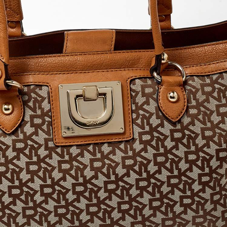 Pre Owned Dkny Beige/Tan Signature Canvas and Leather Tote 