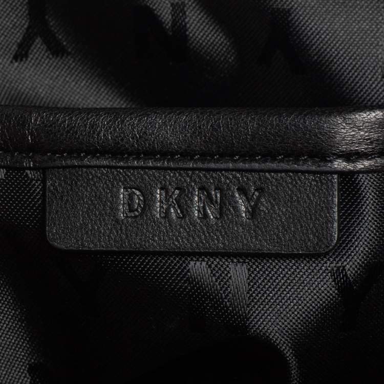 Pre Owned Dkny Red Quilted Leather Charm Chain Shoulder Bag