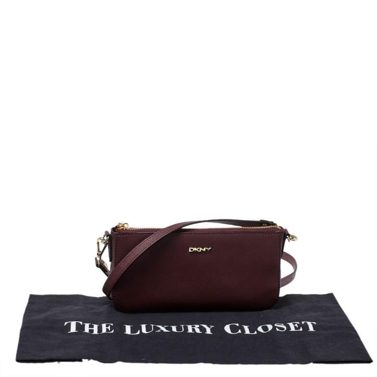 Pre Owned Dkny Burgundy Leather Zip Crossbody Bag