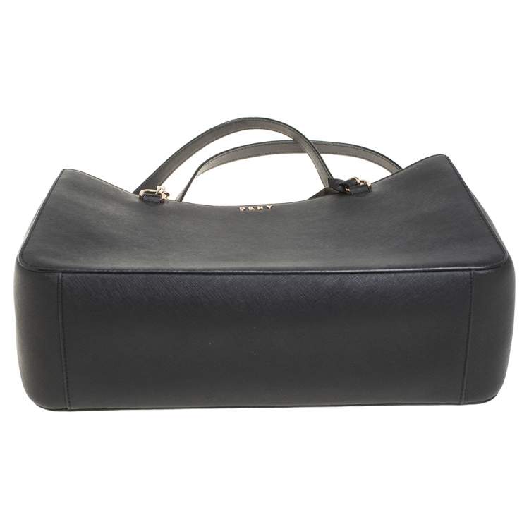 Pre Owned DKNY Black Saffiano Leather Bryant Park Chain Tote