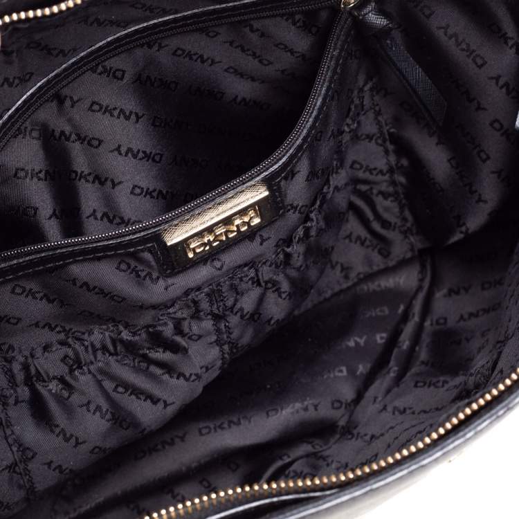 مملوكة مسبقًا DKNY Black Saffiano Leather Bryant Park Zip Tote