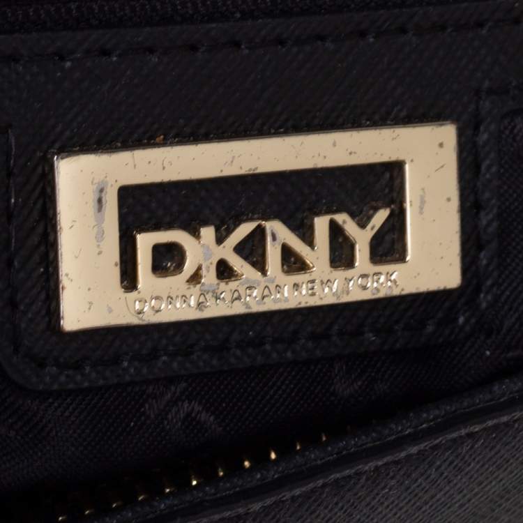 مملوكة مسبقًا DKNY Black Saffiano Leather Bryant Park Zip Tote