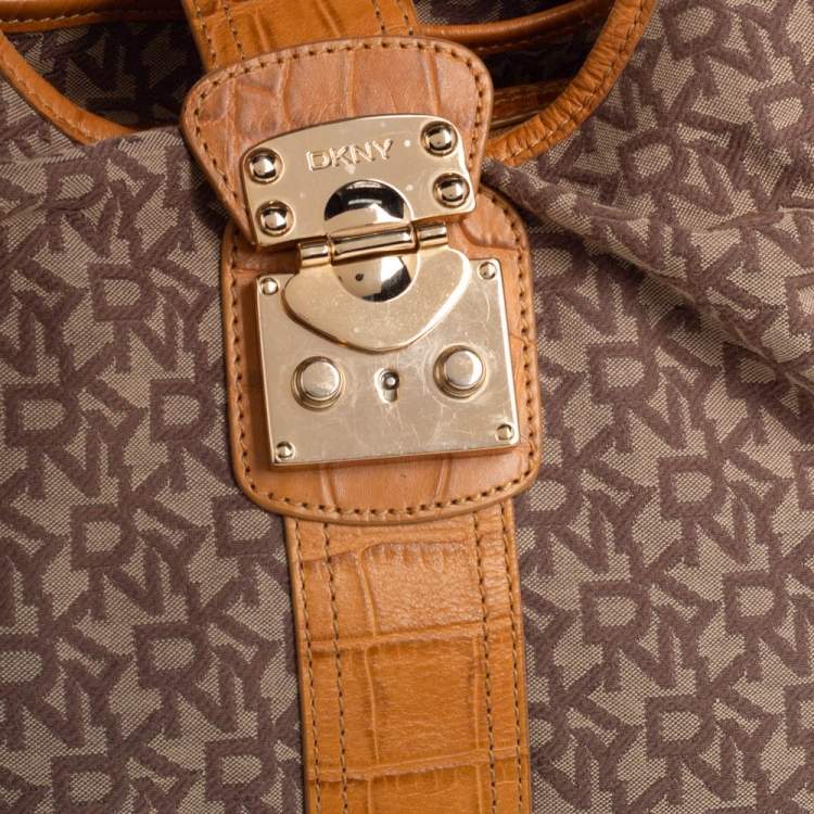 Pre Owned Dkny Beige/Brown Signature Canvas and Croc Embossed Leather Push Lock Hobo 