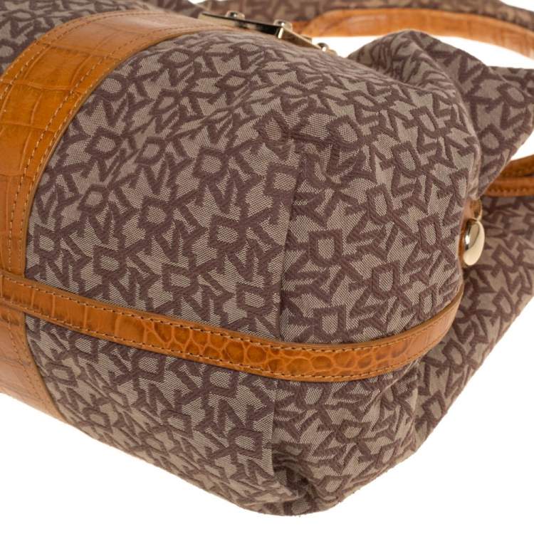 Pre Owned Dkny Beige/Brown Signature Canvas and Croc Embossed Leather Push Lock Hobo 