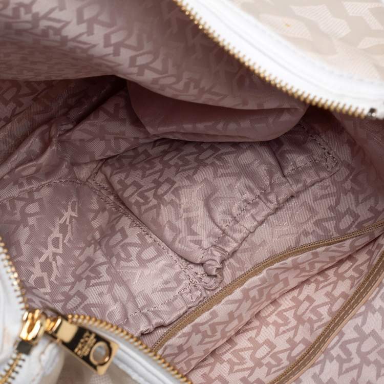 Pre Owned DKNY Cream Signature Canvas Hobo