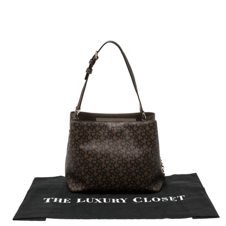 Pre Owned Dkny Brown/Beige Signature Coated Canvas Bryant Bucket Bag