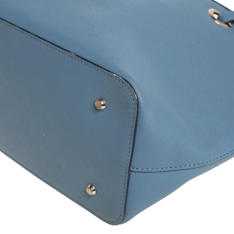 Pre Owned Dkny Blue Saffiano Leather Bryant Park Tote