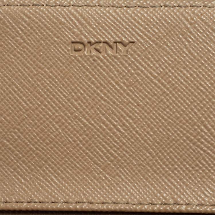 Pre Owned DKNY Blue/Beige Saffiano Leather Flap Continental Wallet