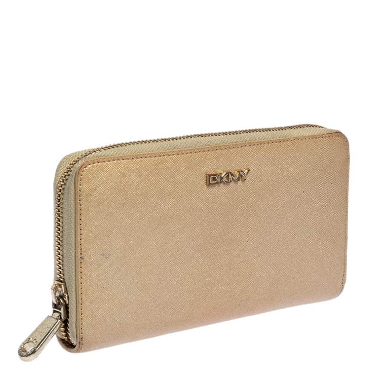 Pre Owned Dkny Metallic Beige Leather Zip Around Wallet