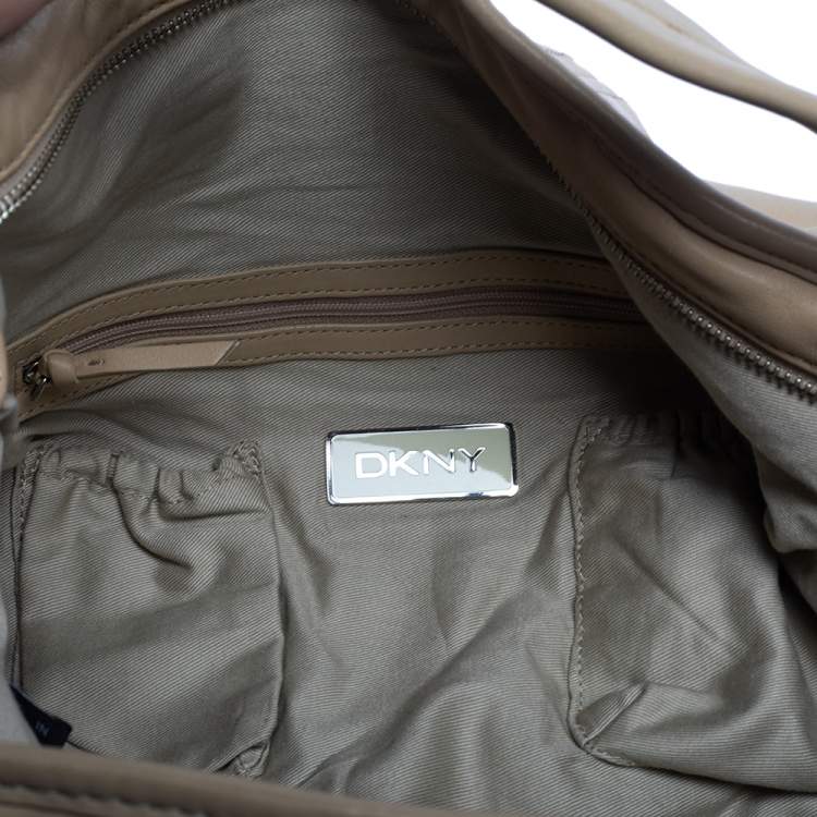 Pre Owned Dkny Beige Leather Hobo