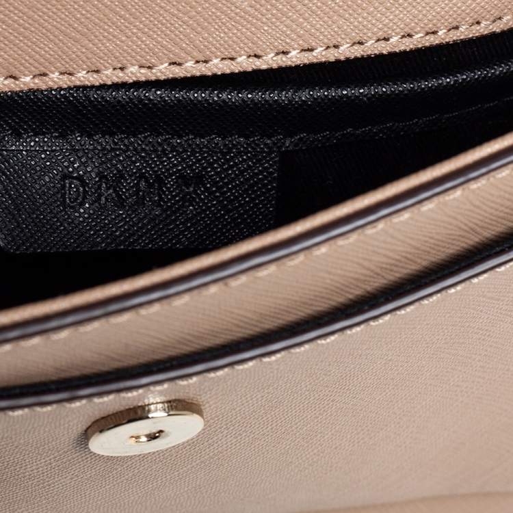 Pre Owned DKNY Beige Leather Flap Chain Crossbody Bag