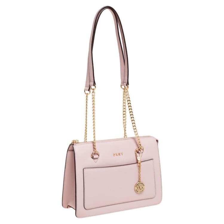 مملوكة مسبقًا DKNY Light Pink Leather Small Bryant Top Zip Shoulder Bag