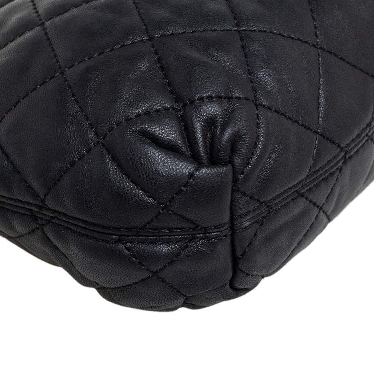 مملوكة مسبقًا Dkny Black Quilted Leather Dome Shoulder Bag