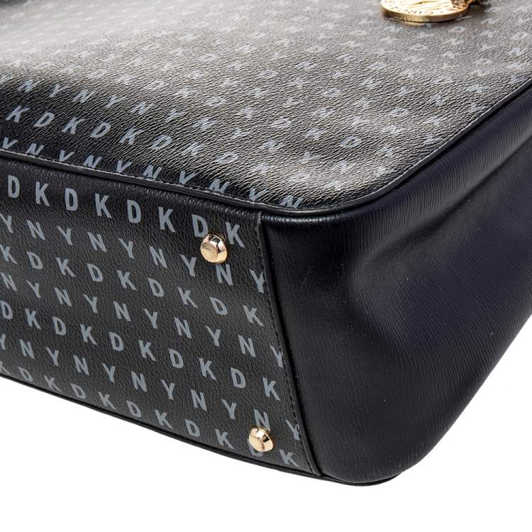Pre Owned DKNY Black Signature Leather Chain Tote