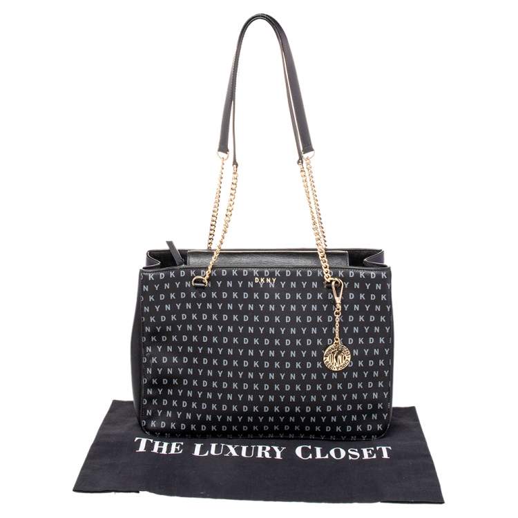 Pre Owned DKNY Black Signature Leather Chain Tote