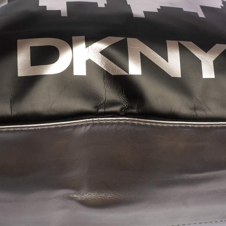 Pre Owned DKNY Silver/Black Faux Leather Shopper Tote