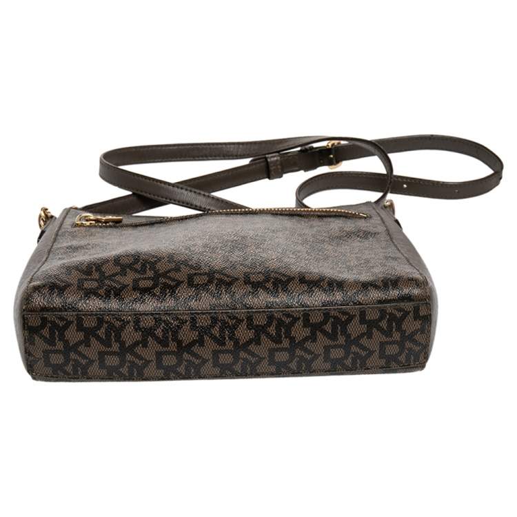 Pre Owned DKNY Brown Signature Canvas And Leather Top Zip Shoulder Bag
