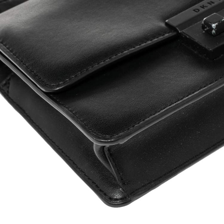 مملوكة مسبقًا DKNY Black Leather Chain Shoulder Bag