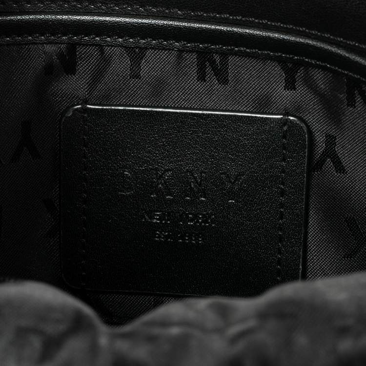 مملوكة مسبقًا DKNY Black Leather Chain Shoulder Bag