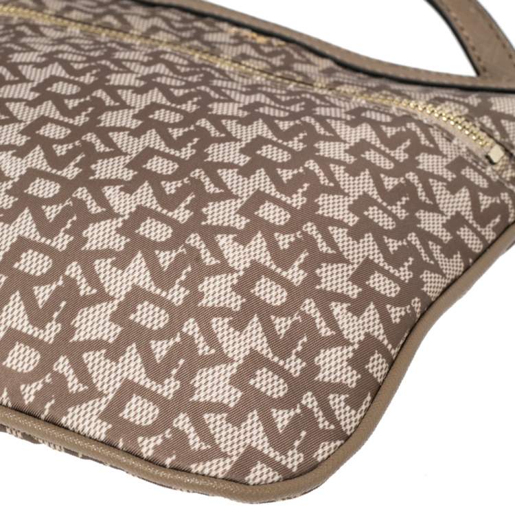 Pre Owned Dkny Beige/Brown Signature Nylon and Leather Crossbody Bag