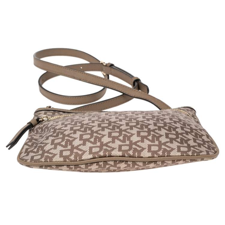Pre Owned Dkny Beige/Brown Signature Nylon and Leather Crossbody Bag