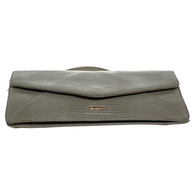Pre Owned DKNY Green Lizard Embossed Leather Envelope Chain Clutch