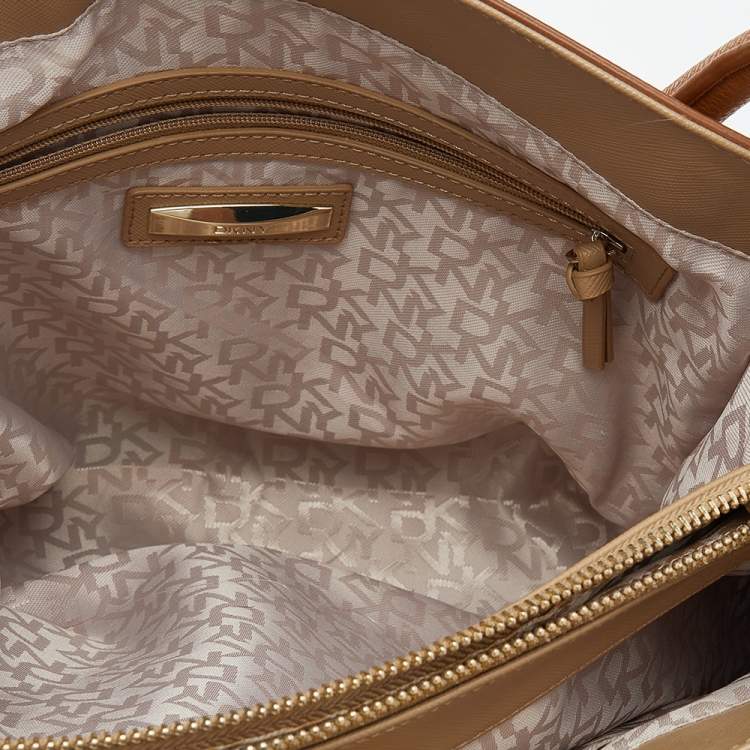 Pre Owned DKNY Beige/Tan Signature Canvas and Leather Tote