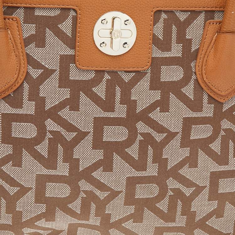Pre Owned DKNY Beige/Tan Signature Canvas and Leather Tote