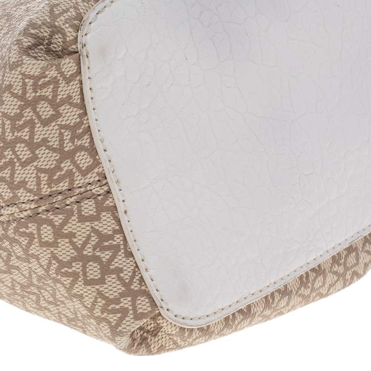 Pre Owned Dkny Beige/White Signature Coated Canvas and Leather Dome Satchel
