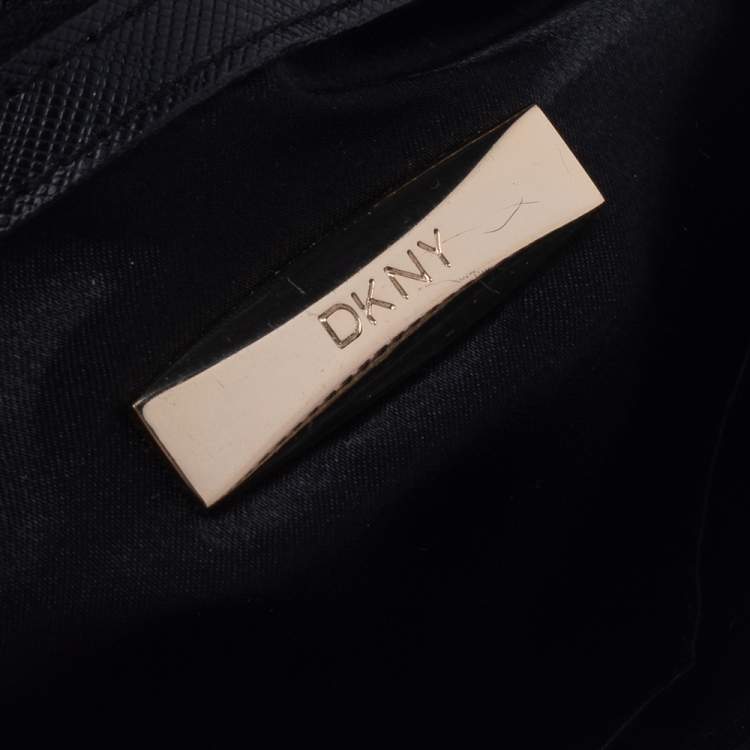 Pre Owned Dkny Beige/White Signature Coated Canvas and Leather Dome Satchel