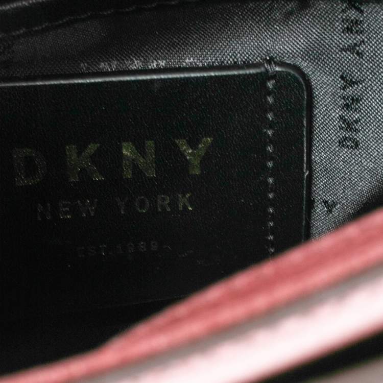Pre Owned Dkny Burgundy Grained Leather Top Handle Bag