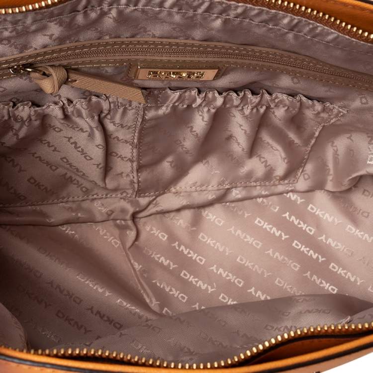 Pre Owned Dkny Tan Saffiano Leather Bryant Park Zip Tote