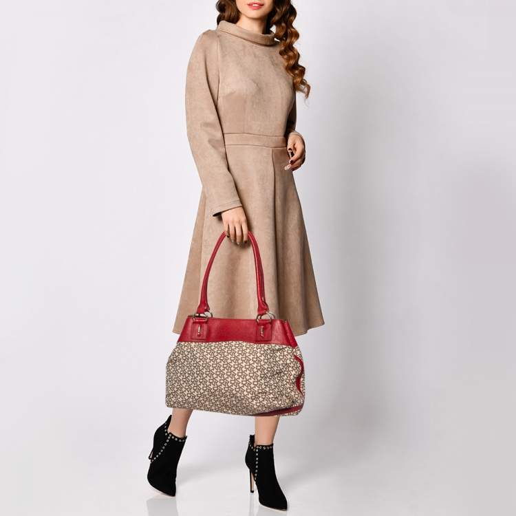 Pre Owned DKNY Beige/Red Signature Canvas And Leather Tote