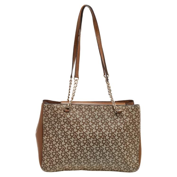 Pre Owned DKNY Brown/Beige Signature Coated Canvas And Leather Bryant Chain Shoulder Bag