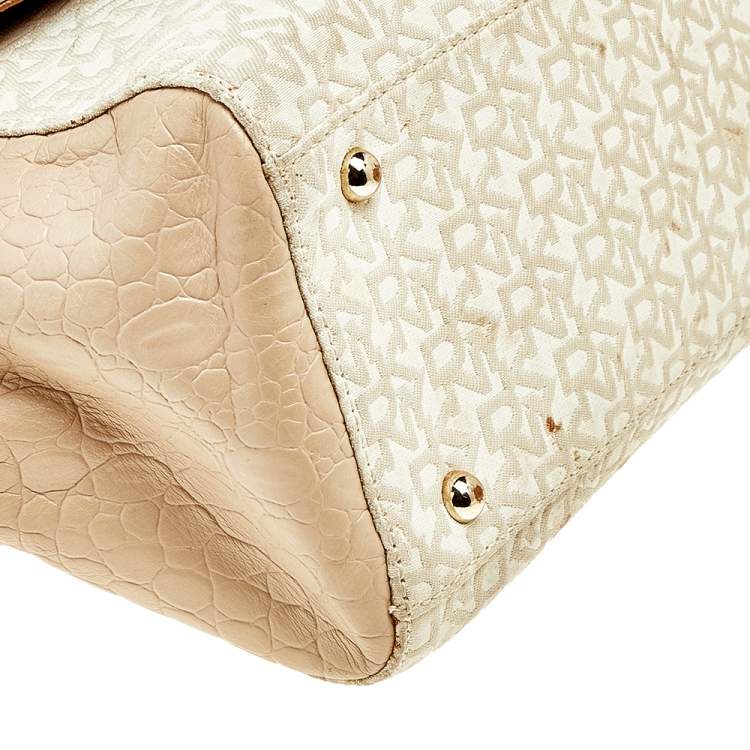 Pre Owned Dkny Beige/White Signature Coated Canvas And Leather Satchel 