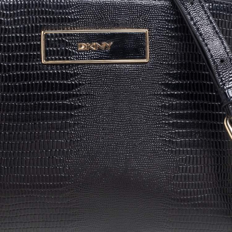 مملوكة مسبقًا Dkny Black Shinny Lizard Embossed Leather Dome Crossbody Bag