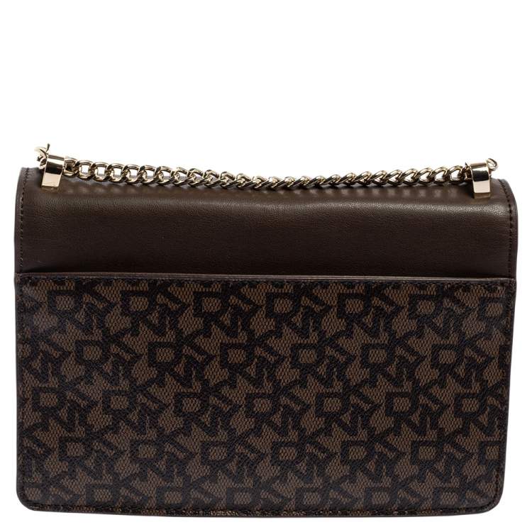 مملوكة مسبقًا Dkny Brown Signature Coated Canvas and Leather Chain Crossbody Bag
