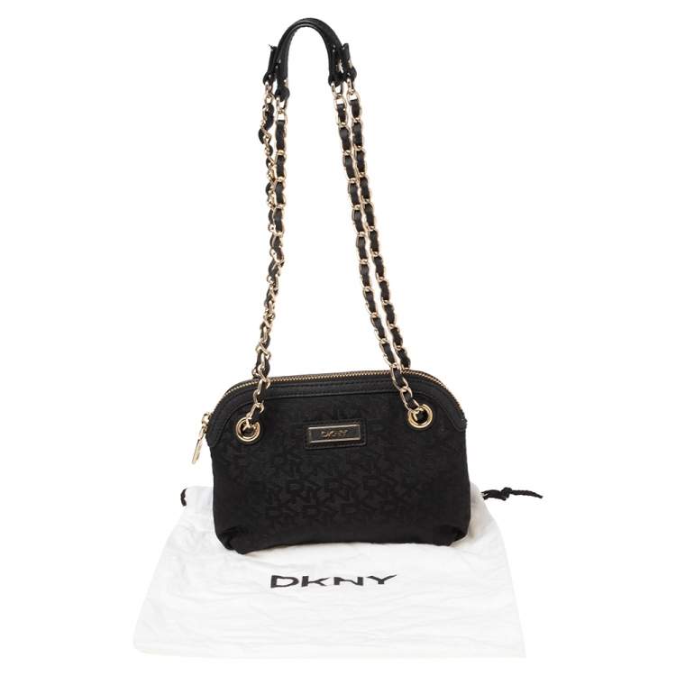 Pre Owned Dkny Black Signature Fabric Small Shoulder Bag
