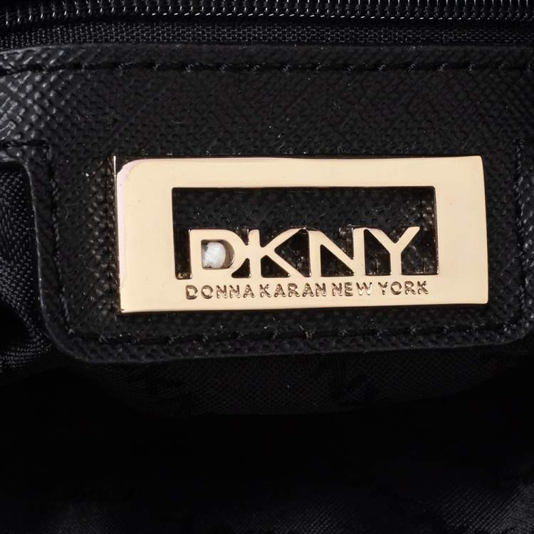 Pre Owned Dkny Black Signature Fabric Small Shoulder Bag