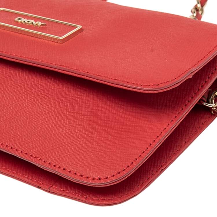 Pre Owned DKNY Red Leather Small Bryant Park Crossbody Bag