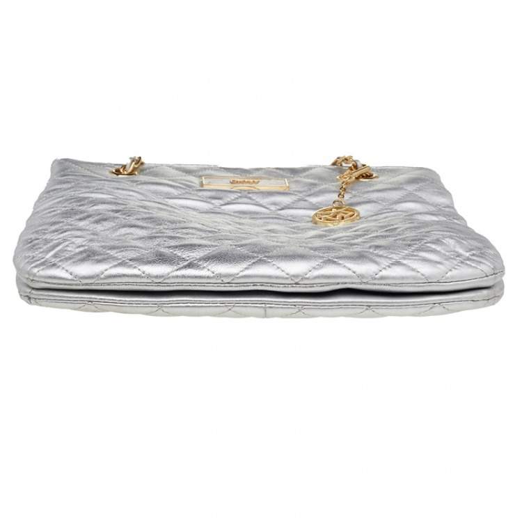 Pre Owned DKNY Silver Quilted Leather Shoulder Bag