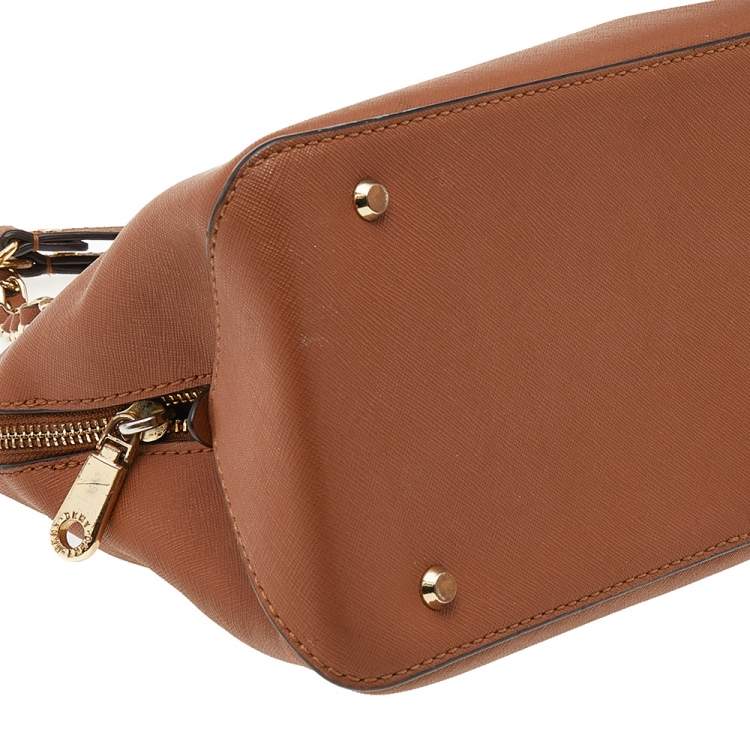 مملوكة مسبقًا DKNY Brown Saffiano Leather Bryant Park Shoulder Bag