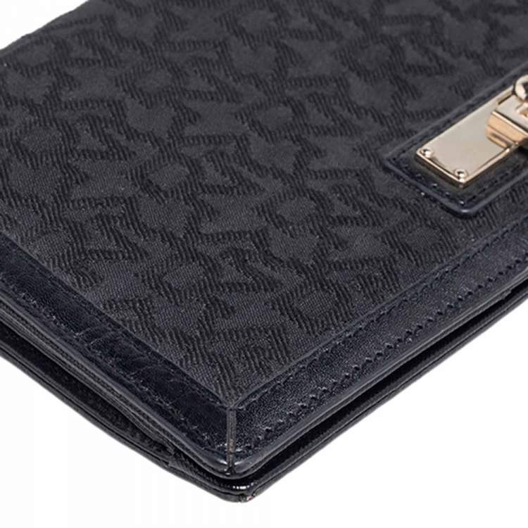 Pre Owned Dkny Black Signature Canvas and Leather Long Wallet